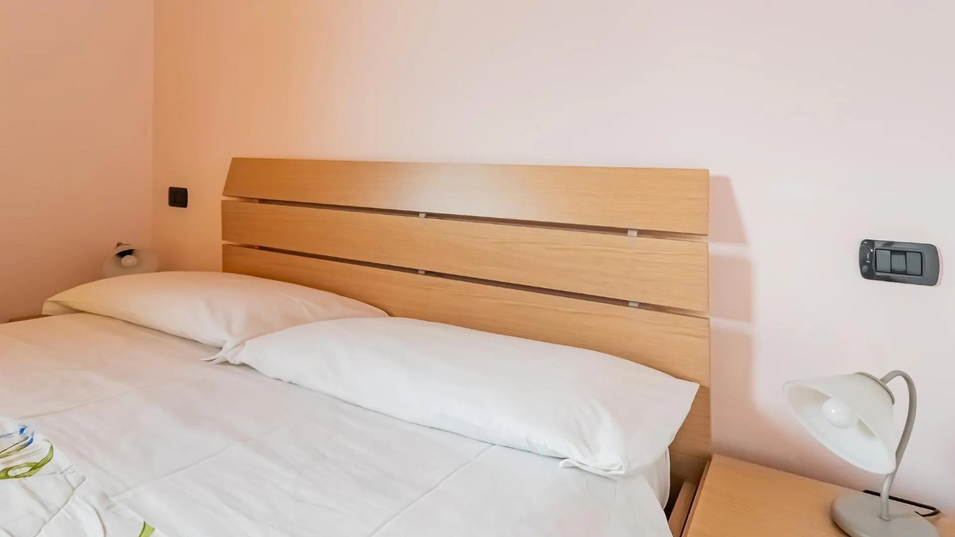 Rododendro House Relax Appartement Morbio